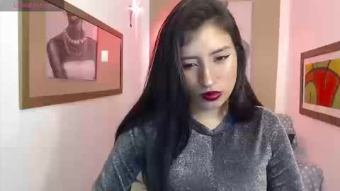 Kendrra online show from December 22, 1:29 pm