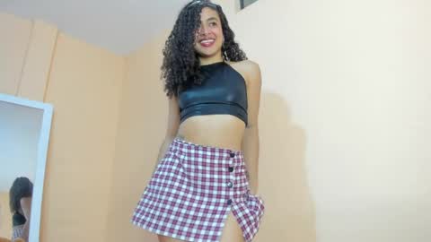 Kenia online show from April 8, 10:24 pm