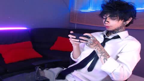 kenny online show from November 19, 6:07 pm