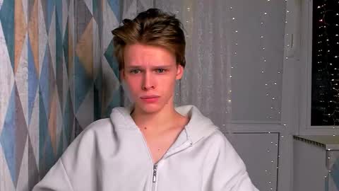 kenordi online show from March 6, 5:34 pm