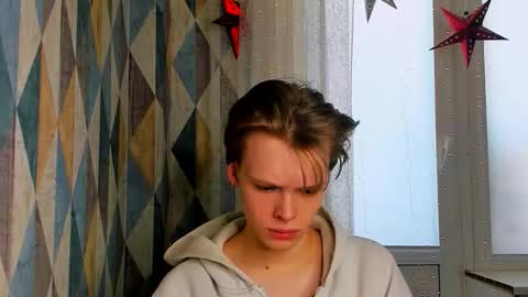 kenordi online show from February 25, 8:51 am