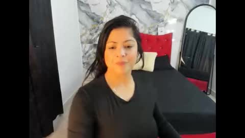 kerena929004 online show from April 22, 4:03 pm