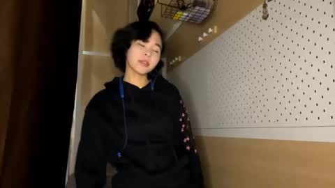 Jenny  online show from March 5, 2:53 am