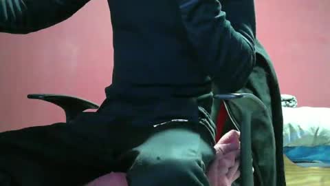 kev19922 online show from December 25, 6:41 pm