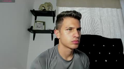 Kevin Ahs online show from April 28, 10:25 pm