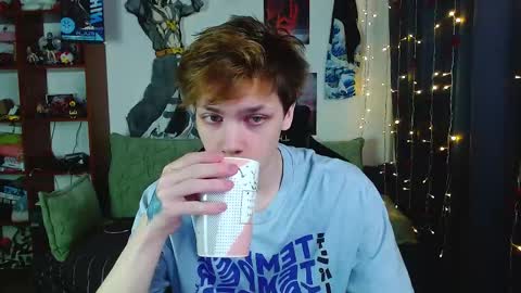 Kevin online show from February 22, 5:00 am