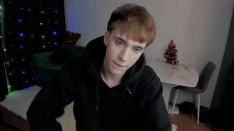 Snapshot of kevin_martin8 chatting on December 8, 8:25 pm Kevin Martin online show from December 8, 8:25 pm