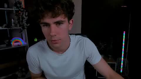 kevin_nix_ online show from June 9, 5:51 am