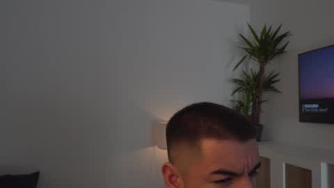 Snapshot of kevinandresxx chatting on January 20, 11:45 am Kevin online show from January 20, 11:45 am