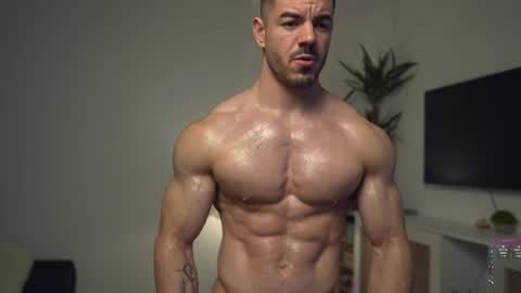 Snapshot of kevinandresxx chatting on December 6, 11:28 am Kevin online show from December 6, 11:28 am