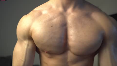 Snapshot of kevinandresxx chatting on January 17, 10:55 am Kevin online show from January 17, 10:55 am