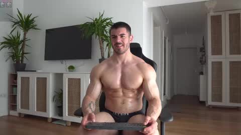 Snapshot of kevinandresxx chatting on March 11, 11:44 am Kevin online show from March 11, 11:44 am