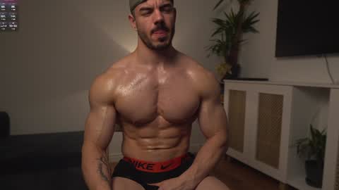 Snapshot of kevinandresxx chatting on January 25, 6:57 pm Kevin online show from January 25, 6:57 pm