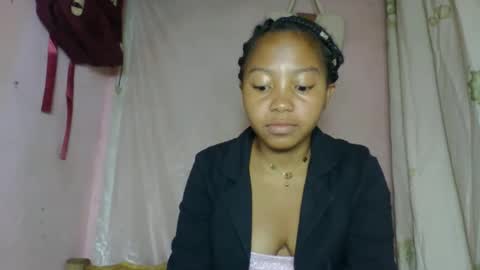 khaissa online show from February 1, 3:03 am