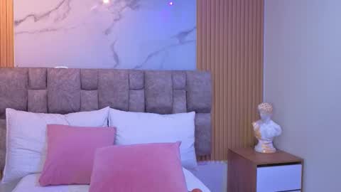 khalifa online show from November 26, 11:01 pm