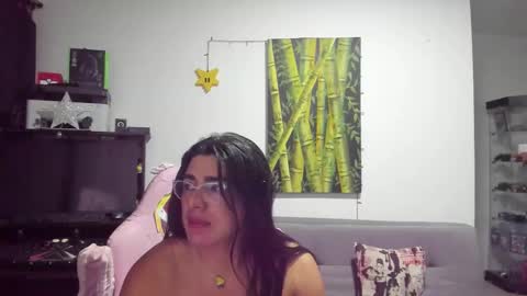 Khalifa Kasumi online show from March 11, 4:15 am