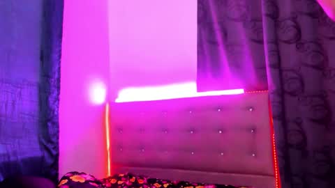 Khandyz online show from February 1, 7:11 pm