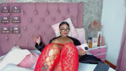 Khelany Isyy  online show from December 22, 3:30 pm