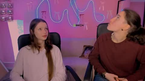 khloebeauty online show from March 18, 8:15 pm