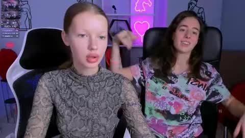 khloebeauty online show from October 10, 7:52 pm