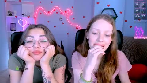 khloebeauty online show from May 25, 9:37 am