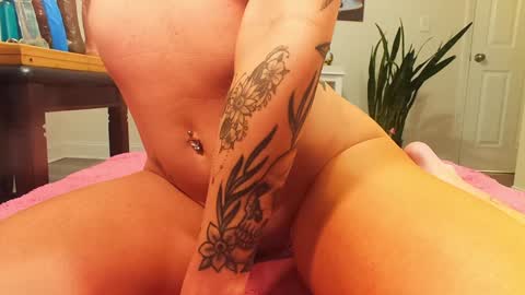 Khloe online show from March 24, 12:16 am