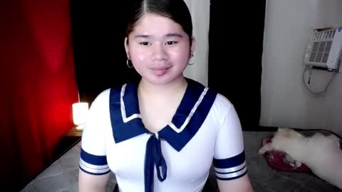 Your SweetGirl Ts online show from February 9, 10:01 pm