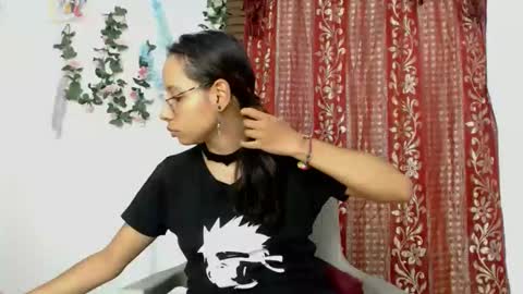 kiaralenon online show from February 23, 12:24 am