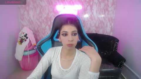 kiara online show from July 10, 8:24 pm