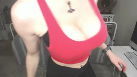 Snapshot of kiarose chatting on March 7, 9:18 am Kia Rose online show from March 7, 9:18 am