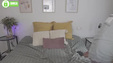 Manu online show from March 5, 10:00 am