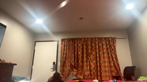 HunneysPlayRoom online show from November 1, 12:04 pm