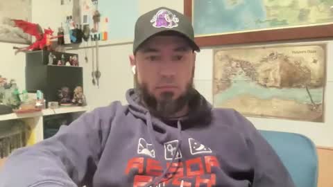 kicker_of_elves online show from November 2, 11:32 am