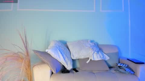 Kim Thompson online show from January 15, 2:24 pm