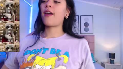 kIKI online show from November 13, 5:26 pm