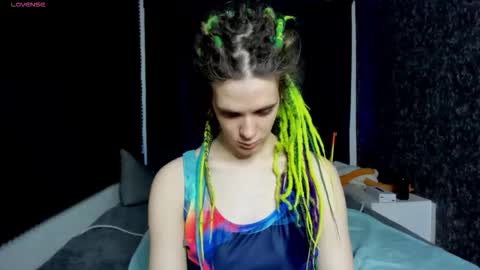 Kiki online show from January 10, 11:04 am