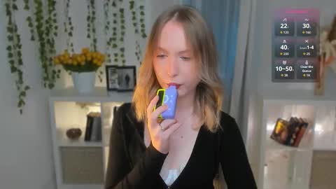 Kiki online show from March 14, 4:22 pm