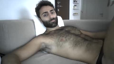 kikkus01 online show from September 25, 9:38 am