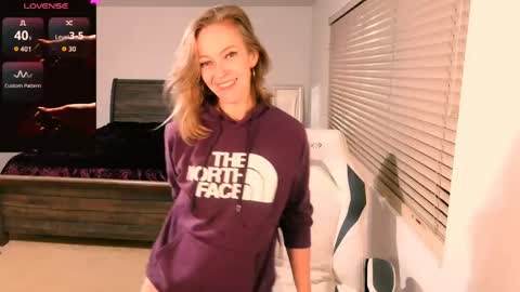 ONLY FANS Britteebee online show from April 17, 9:00 am