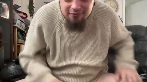 kilt_35 online show from December 1, 6:21 pm