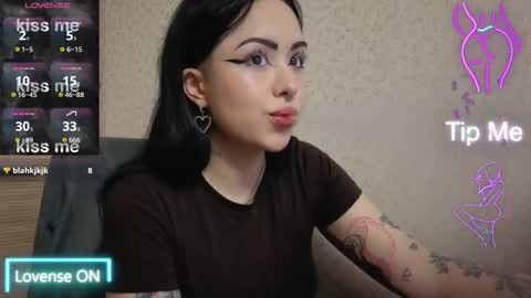 Kim online show from February 15, 5:33 pm