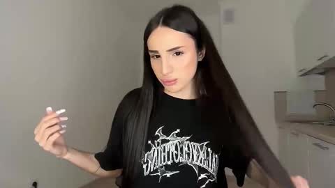 Kim Oberlin online show from March 26, 8:58 pm