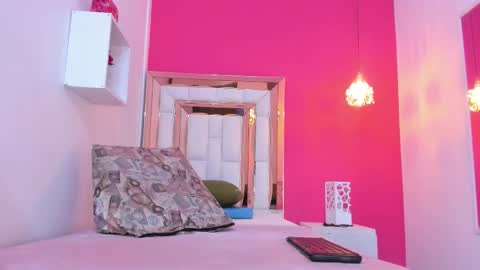 kimberly_hot69_ online show from February 20, 8:22 pm