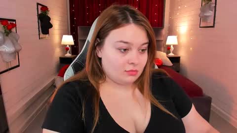 Snapshot of kimberlymaran chatting on February 23, 9:11 am The one that you wont be able to forget online show from February 23, 9:11 am