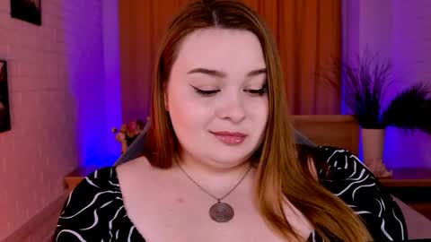 The one that you wont be able to forget online show from May 15, 5:53 pm