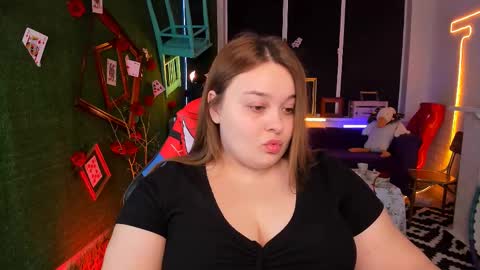 Snapshot of kimberlymaran chatting on February 25, 9:09 am The one that you wont be able to forget online show from February 25, 9:09 am