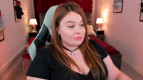 Snapshot of kimberlymaran chatting on February 18, 4:14 pm The one that you wont be able to forget online show from February 18, 4:14 pm