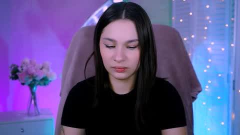 Kim online show from November 18, 11:57 am