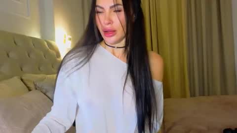 KIm online show from January 7, 2:49 am