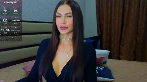 KIm online show from October 23, 5:36 pm